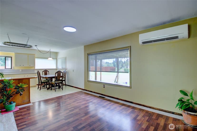 Property photo for 19023 23rd Avenue NE, Arlington photo 10