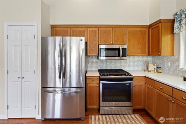 Property photo for 902 NW Leisure Lane, Bremerton photo 5