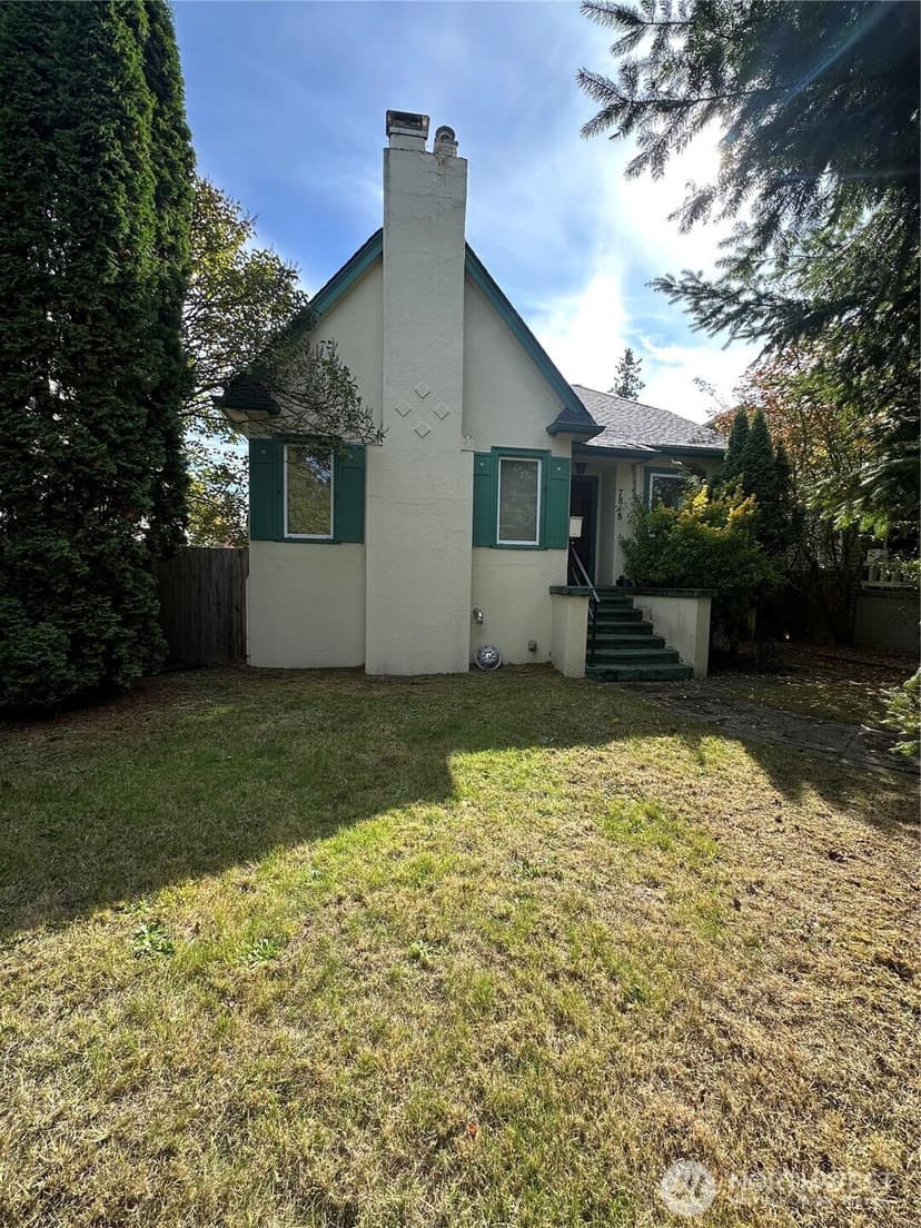 Property photo for 7818 NE Lake City Way NE, Seattle photo 38