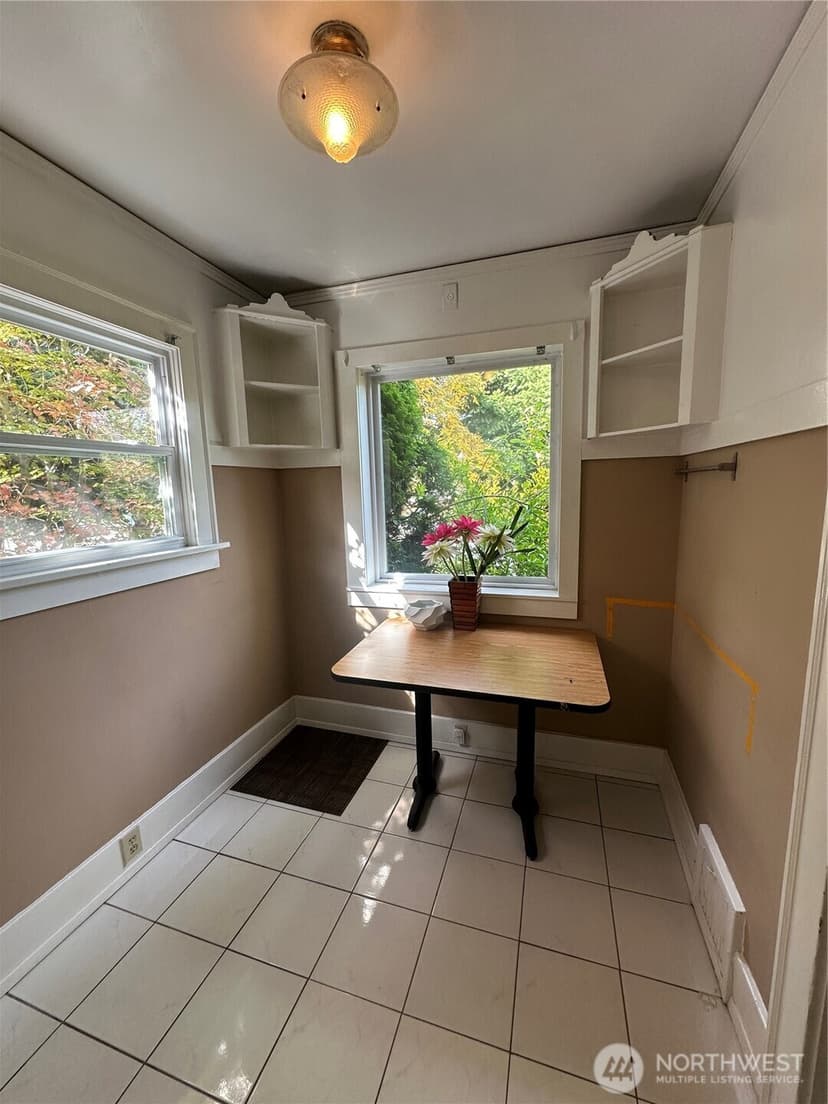 Property photo for 7818 NE Lake City Way NE, Seattle photo 21