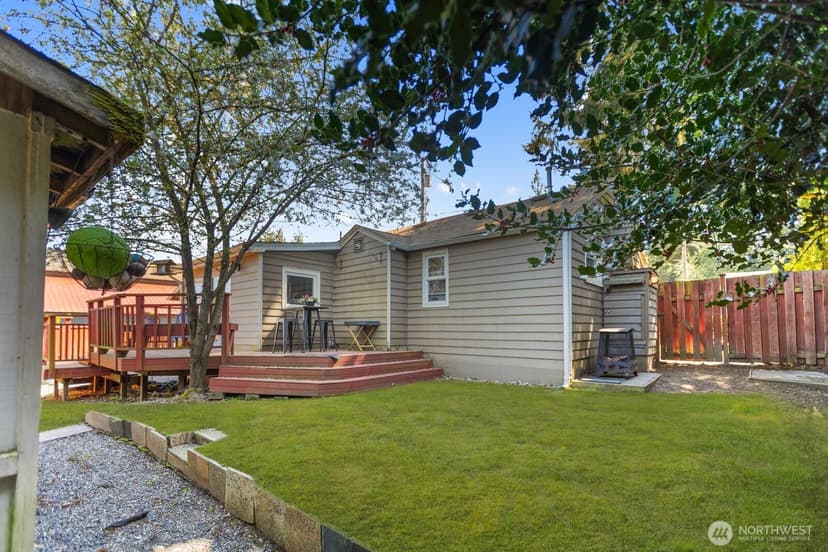Property photo for 225 74th Street SE, Everett photo 5