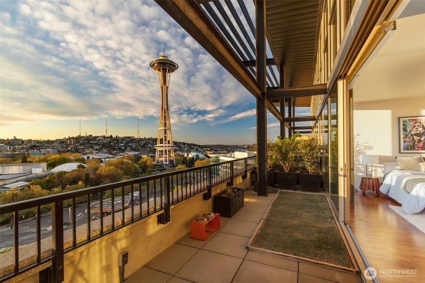 Property photo for 2720 3rd Avenue #PH1, Seattle photo 11