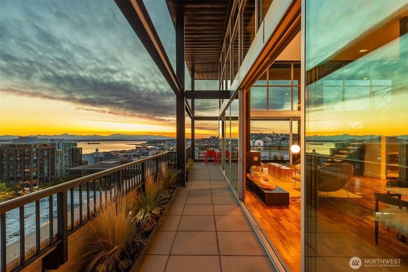 Property photo for 2720 3rd Avenue #PH1, Seattle photo 14