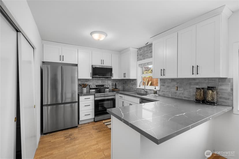 Property photo for 1623 Palm Avenue, Everett photo 12