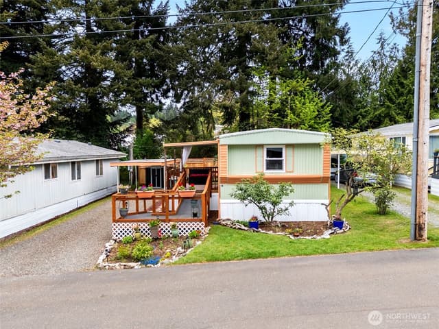 Property photo for 600 NE Lincoln Road #14, Poulsbo photo 2