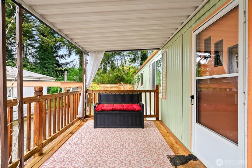 Property photo for 600 NE Lincoln Road #14, Poulsbo photo 4