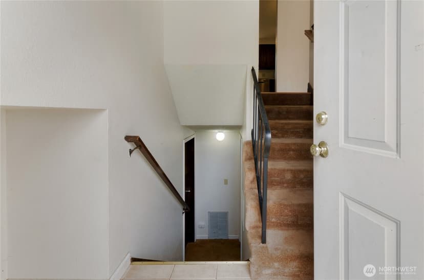 Property photo for 1230 N Newton Street, Tacoma photo 10