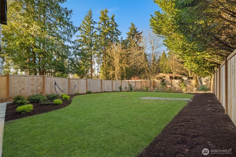 Property photo for 7010 NE 134th Street, Kirkland photo 32