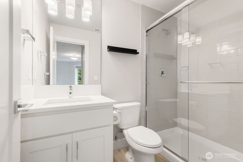 Property photo for 15021 73rd Court NE, Kenmore photo 19