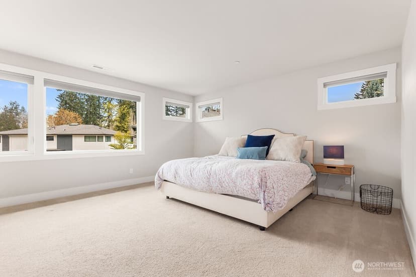 Property photo for 15021 73rd Court NE, Kenmore photo 20