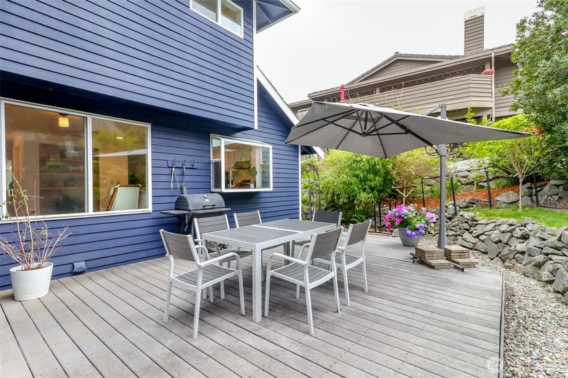 Property photo for 1855 Hillside Drive NE, Tacoma photo 15