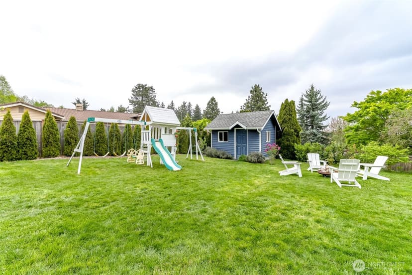 Property photo for 1855 Hillside Drive NE, Tacoma photo 19