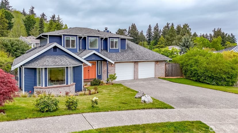 Property photo for 1855 Hillside Drive NE, Tacoma photo 14
