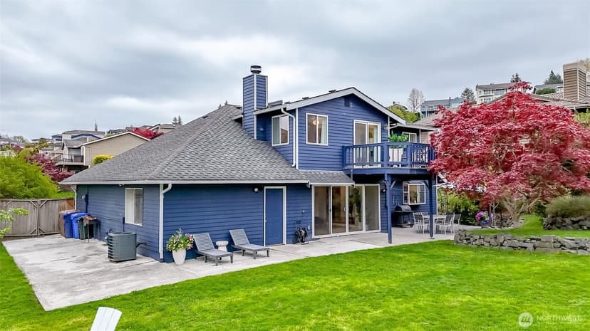 Property photo for 1855 Hillside Drive NE, Tacoma photo 20