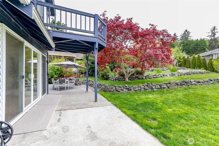 Property photo for 1855 Hillside Drive NE, Tacoma photo 21