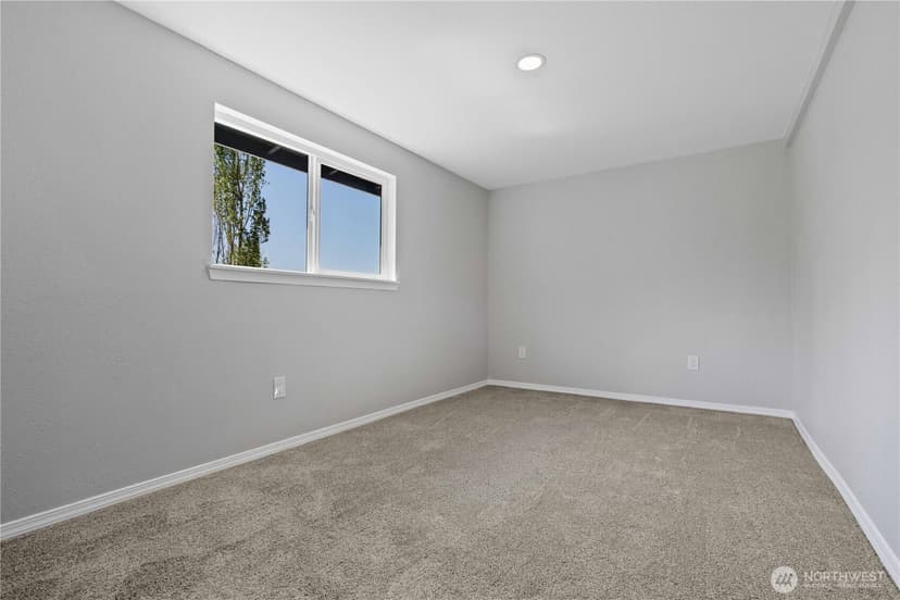 Property photo for 1920 E 36th Street, Tacoma photo 29