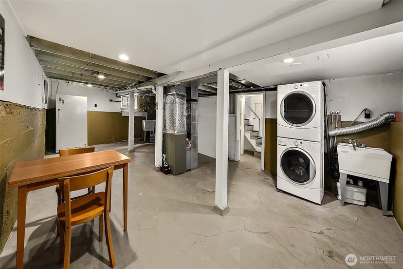 Property photo for 630 NW 76th Street, Seattle photo 13
