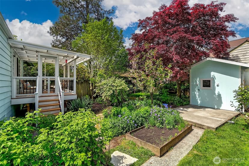 Property photo for 630 NW 76th Street, Seattle photo 15