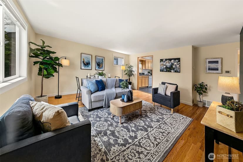 Property photo for 630 NW 76th Street, Seattle photo 3
