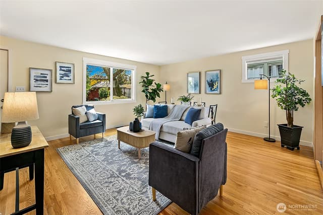 Property photo for 630 NW 76th Street, Seattle photo 2
