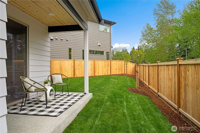 Property photo for 12221 NE 106th Street, Kirkland photo 21