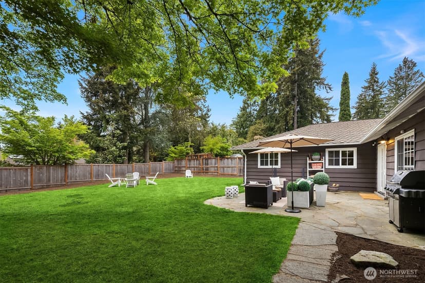 Property photo for 2613 126th Avenue NE, Bellevue photo 30