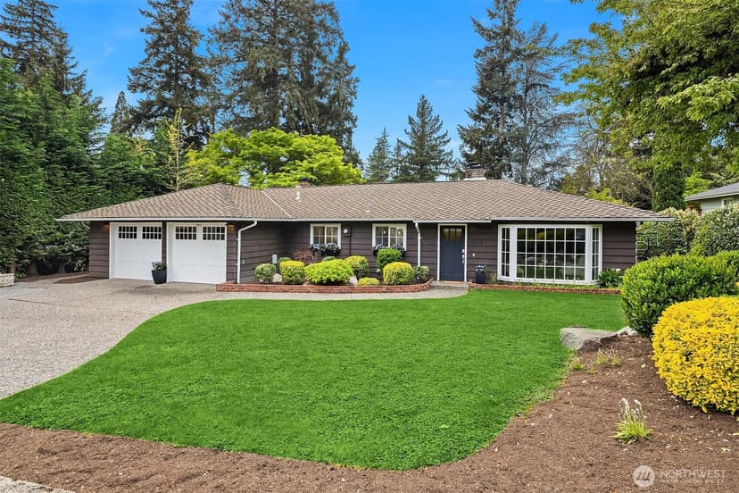 Property photo for 2613 126th Avenue NE, Bellevue photo 37