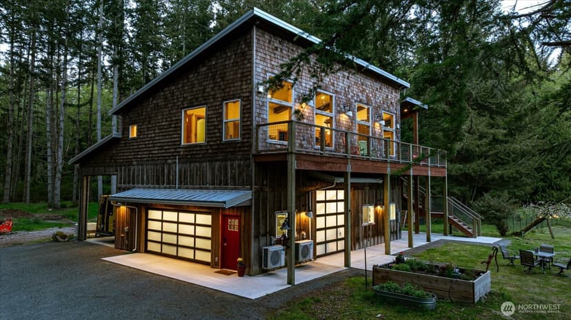 Property photo for 5287 Maxwelton Road, Langley photo 3