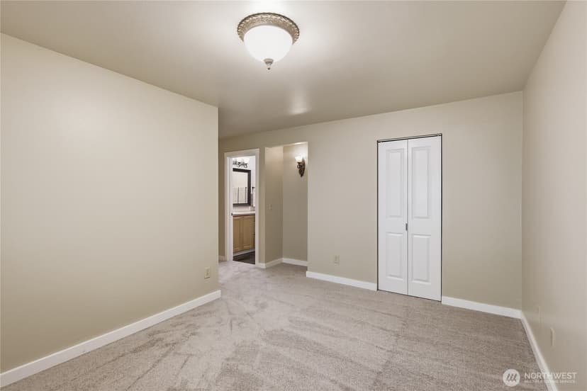 Property photo for 12303 Harbour Pointe Boulevard #W204, Mukilteo photo 17