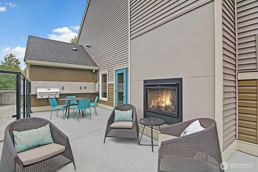 Property photo for 12303 Harbour Pointe Boulevard #W204, Mukilteo photo 40