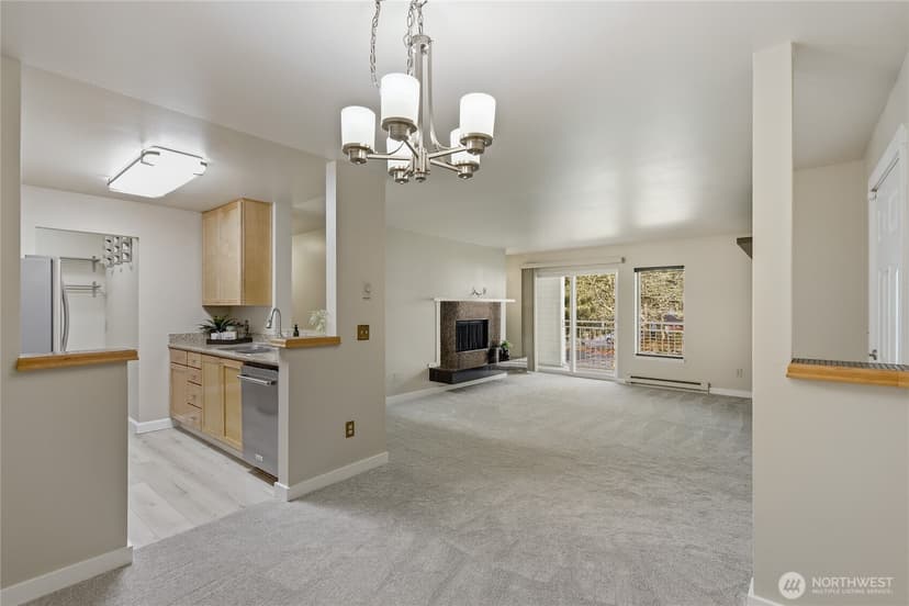 Property photo for 12303 Harbour Pointe Boulevard #W204, Mukilteo photo 8