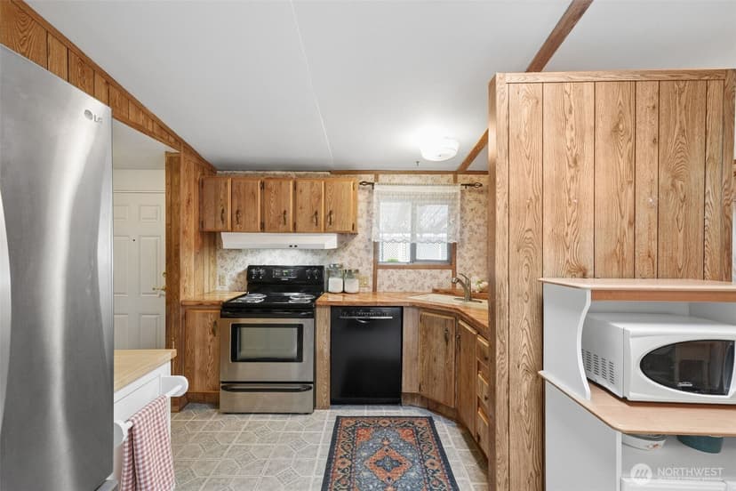 Property photo for 3611 I Street NE #266, Auburn photo 10