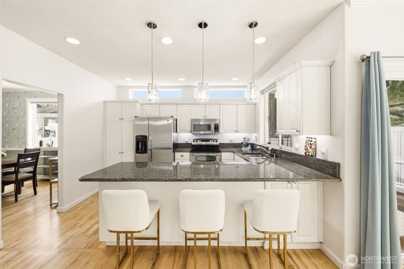 Property photo for 5814 61st Avenue W, University Place photo 13