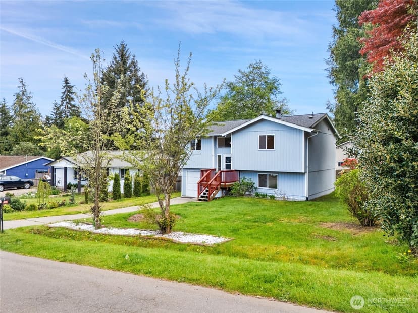 Property photo for 7292 E Harrison Street, Port Orchard photo 2