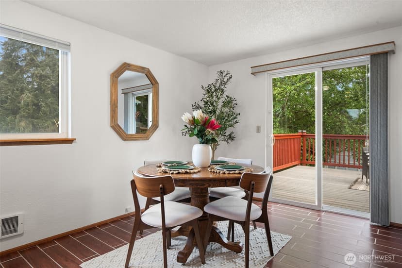Property photo for 7292 E Harrison Street, Port Orchard photo 9