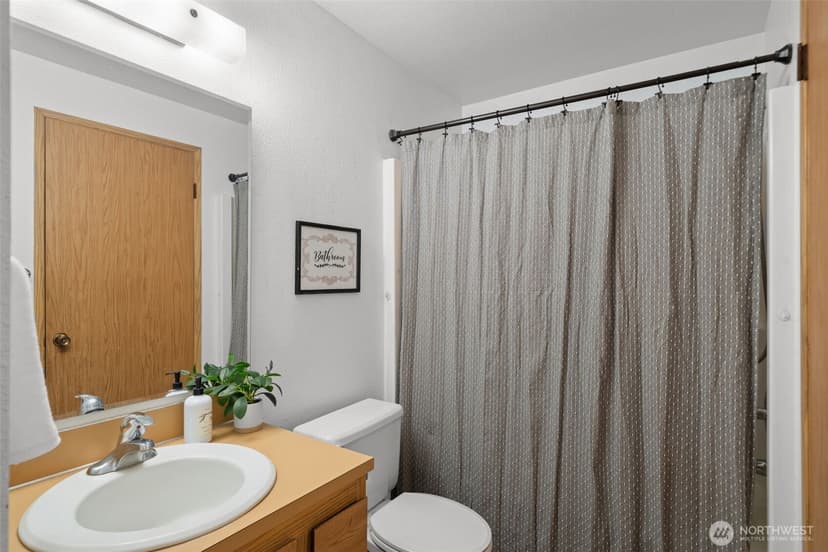 Property photo for 7292 E Harrison Street, Port Orchard photo 18