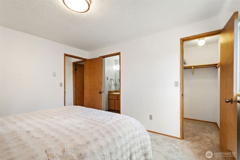 Property photo for 7292 E Harrison Street, Port Orchard photo 23