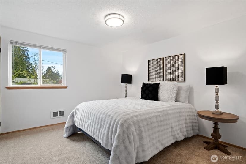 Property photo for 7292 E Harrison Street, Port Orchard photo 22