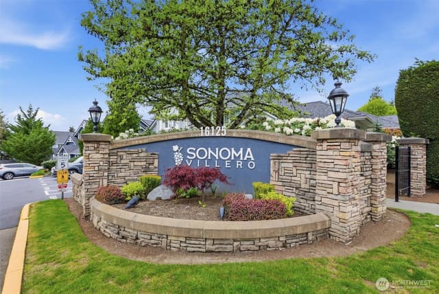 Property photo for 16125 Juanita-Woodinville Way NE #2511, Bothell photo 2