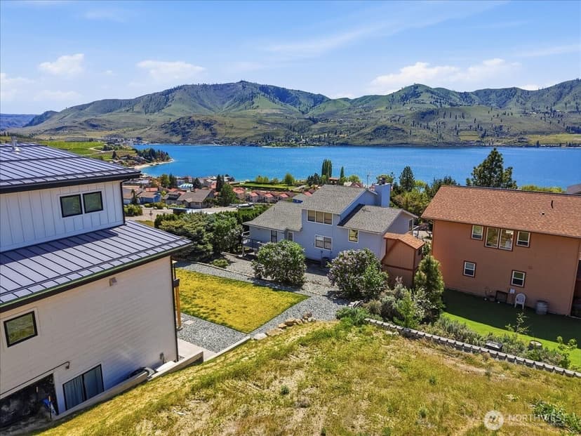 Property photo for 211 Riviera Drive, Chelan photo 9
