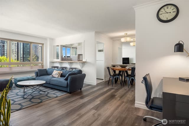 Property photo for 1400 Hubbell Place #1309, Seattle photo 5