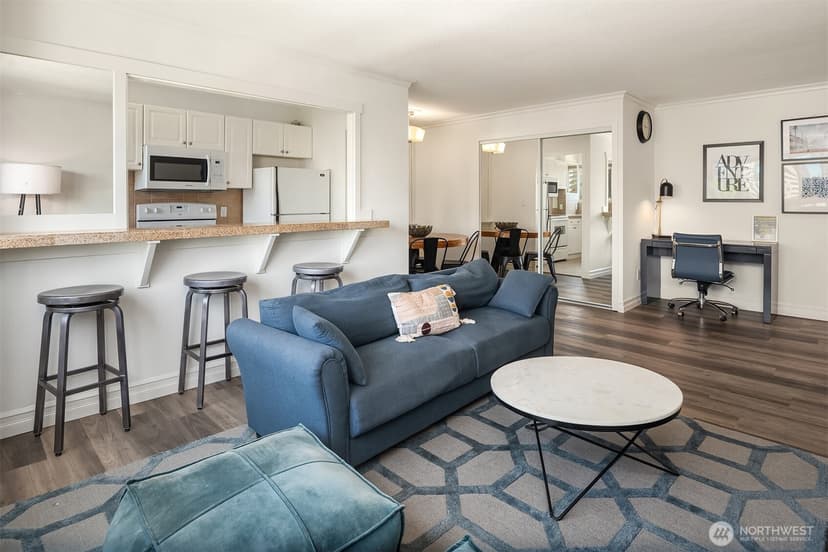 Property photo for 1400 Hubbell Place #1309, Seattle photo 10