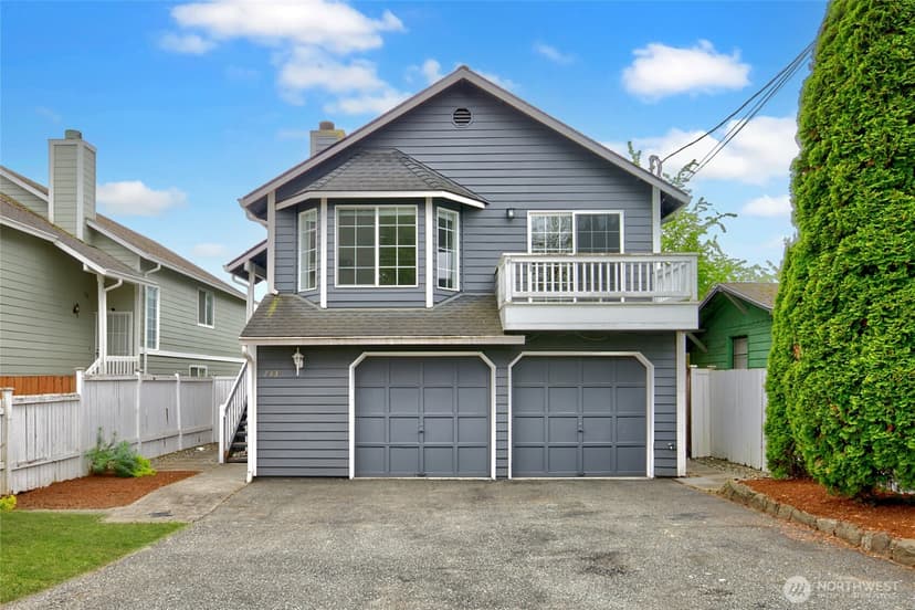 Property photo for 733 104th Street, Seattle