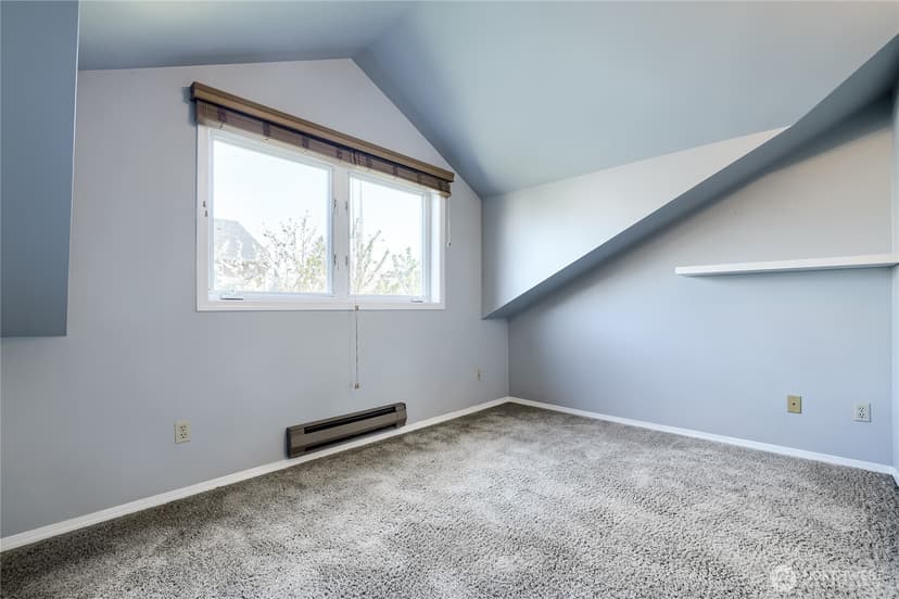 Property photo for 806 NW 52nd Street, Seattle photo 27
