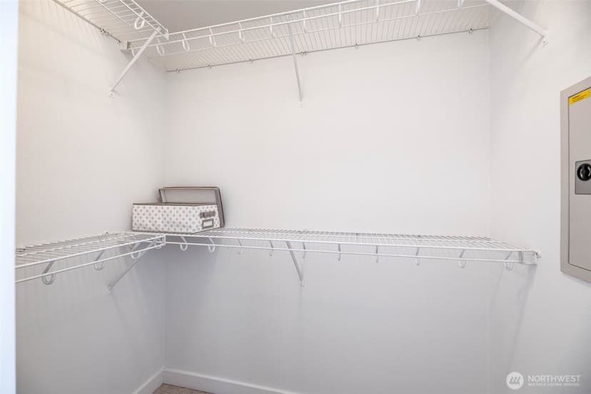 Property photo for 211 Kirkland Avenue #520, Kirkland photo 24