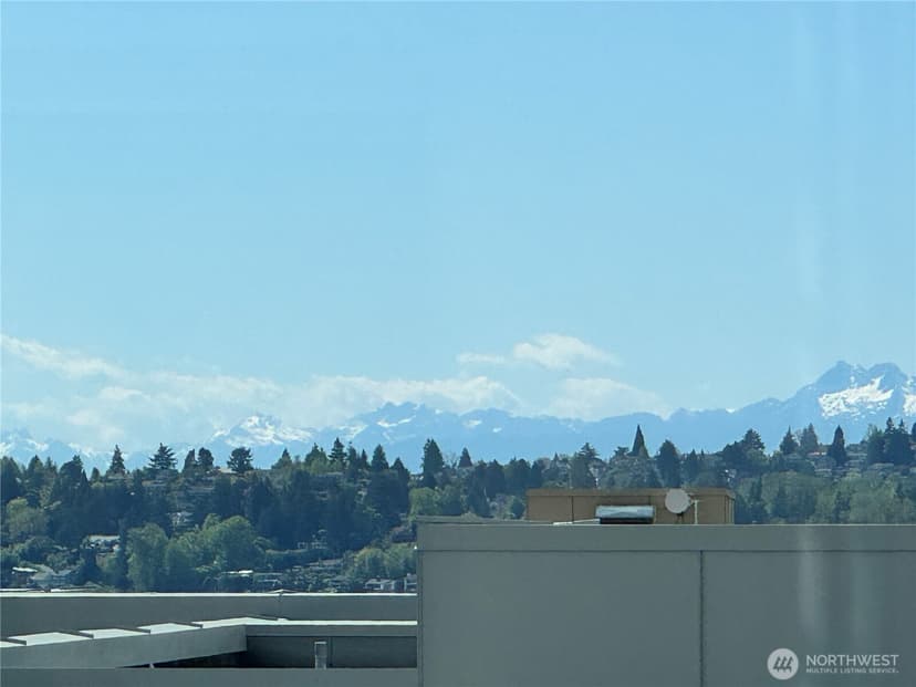 Property photo for 211 Kirkland Avenue #520, Kirkland photo 5