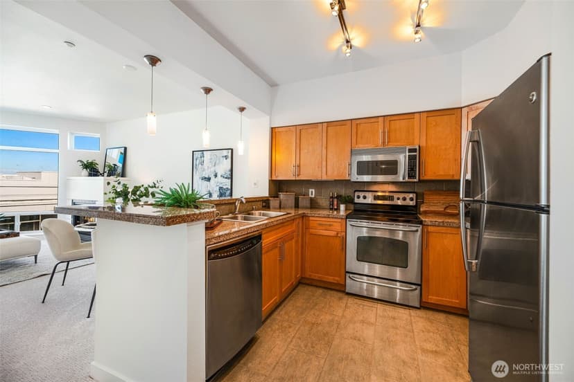 Property photo for 211 Kirkland Avenue #520, Kirkland photo 14
