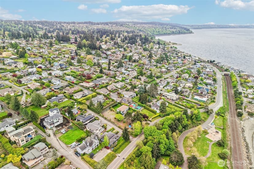 Property photo for 2430 NW 198th Street, Shoreline photo 28