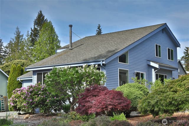 Property photo for 5636 Lenz Place, Langley photo 3