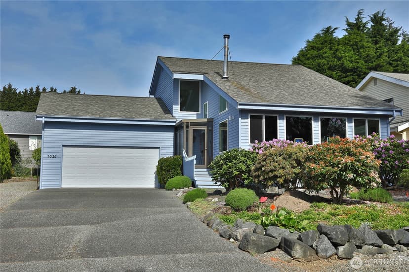 Property photo for 5636 Lenz Place, Langley photo 2